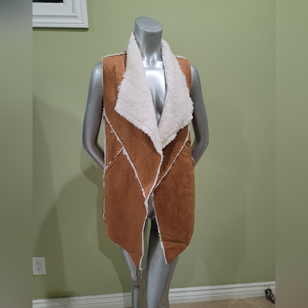 LuLaRoe Tan Shearling Women's Vest
